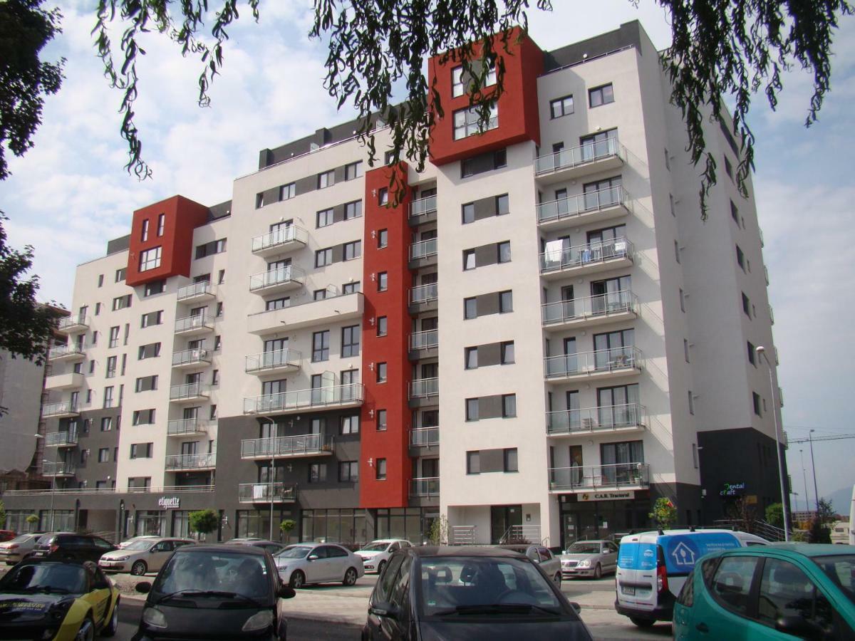 Eme Apartments Brasov Bagian luar foto
