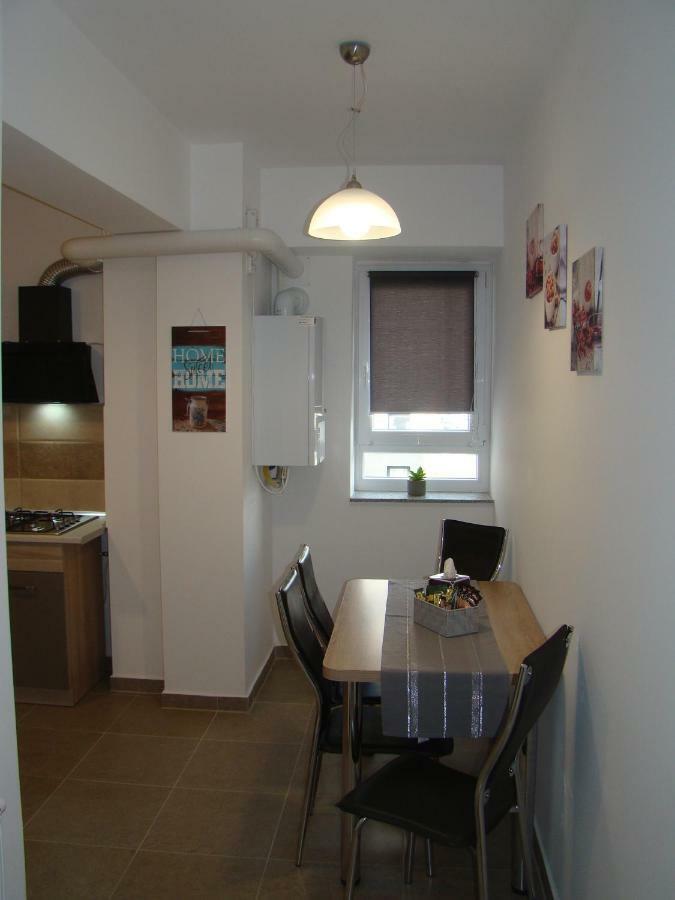 Eme Apartments Brasov Bagian luar foto